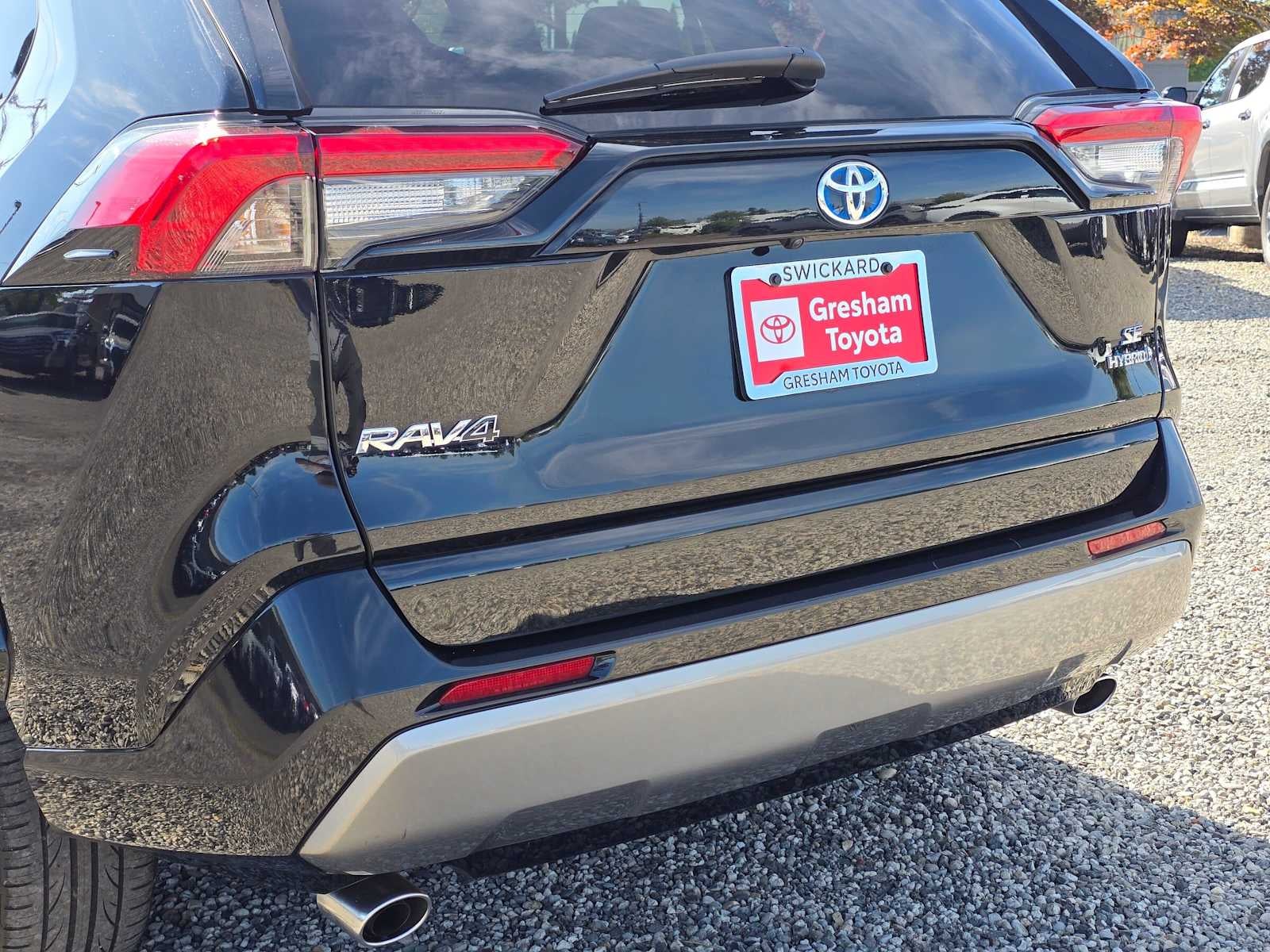 2023 Toyota RAV4 Hybrid SE