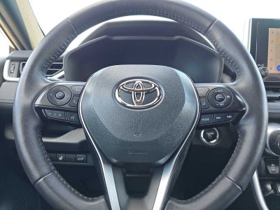 2023 Toyota RAV4 Hybrid SE