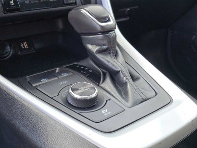 2023 Toyota RAV4 Hybrid SE