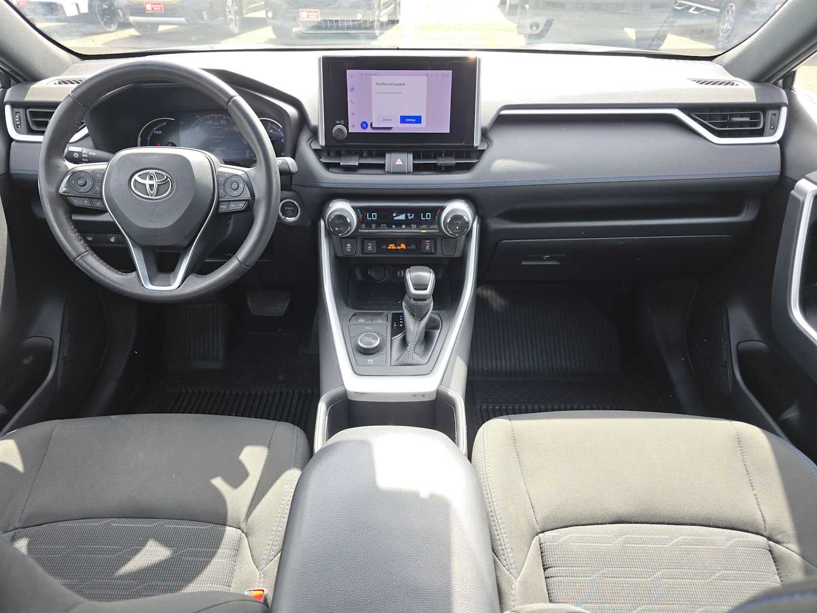 2023 Toyota RAV4 Hybrid SE