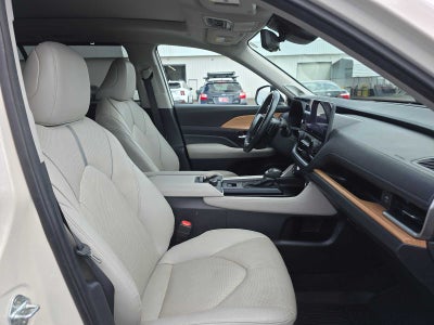 2024 Toyota Grand Highlander Platinum