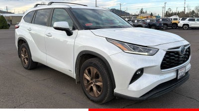 2023 Toyota Highlander Hybrid Bronze Edition