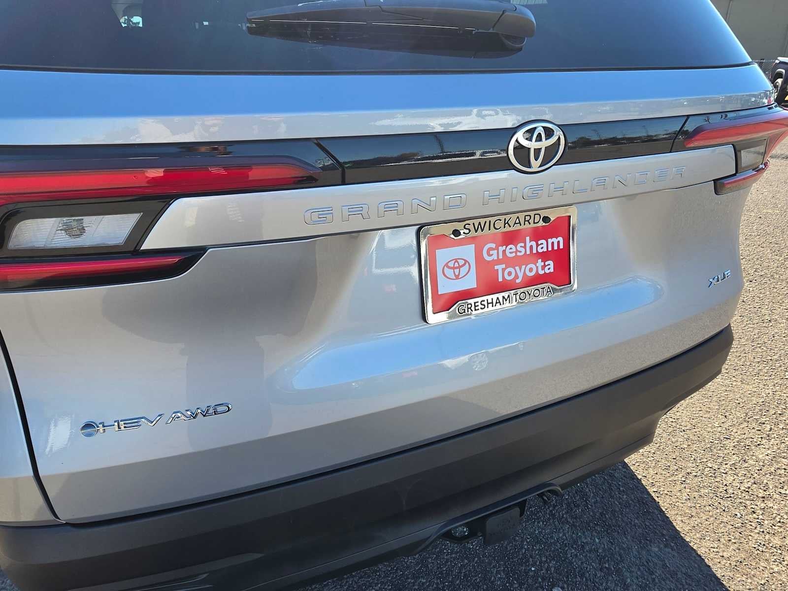 2026 Toyota Grand Highlander Hybrid XLE