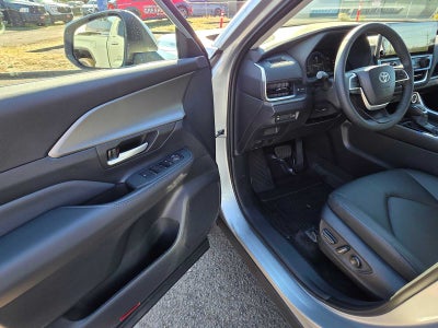 2026 Toyota Grand Highlander Hybrid XLE