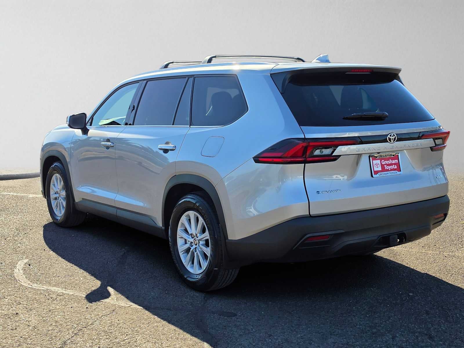 2026 Toyota Grand Highlander Hybrid XLE