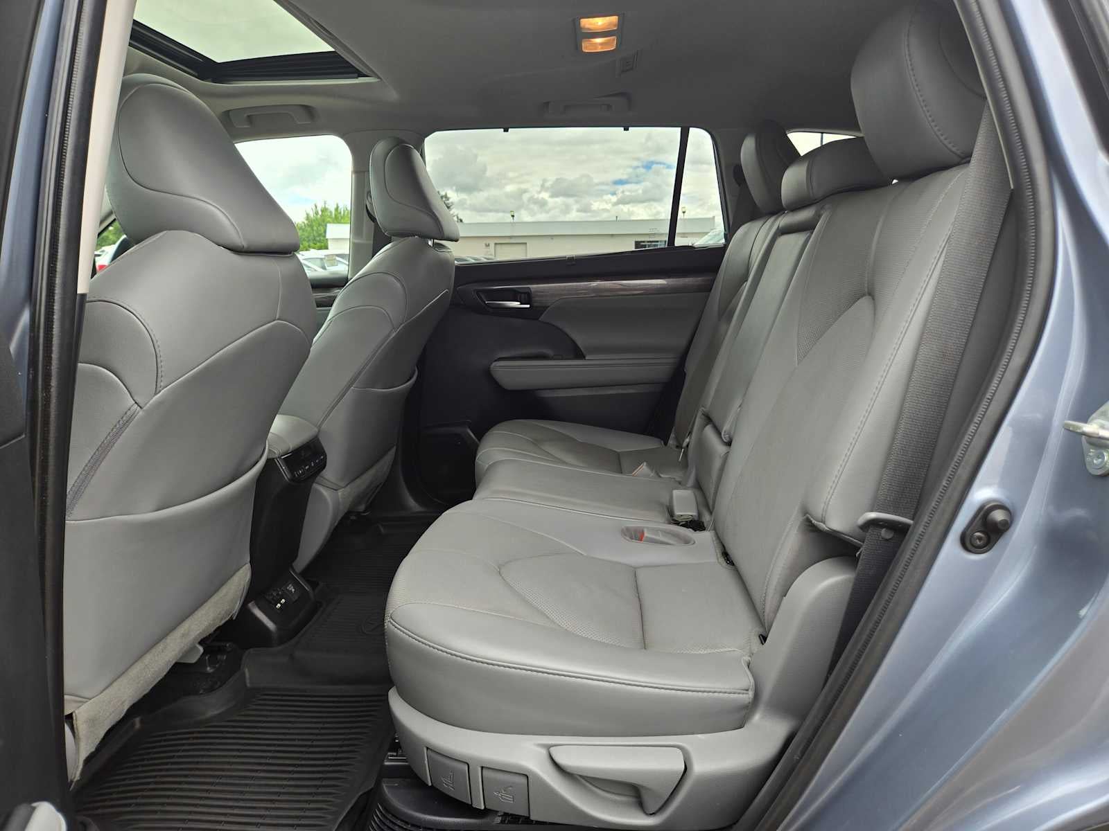 2021 Toyota Highlander Hybrid Limited