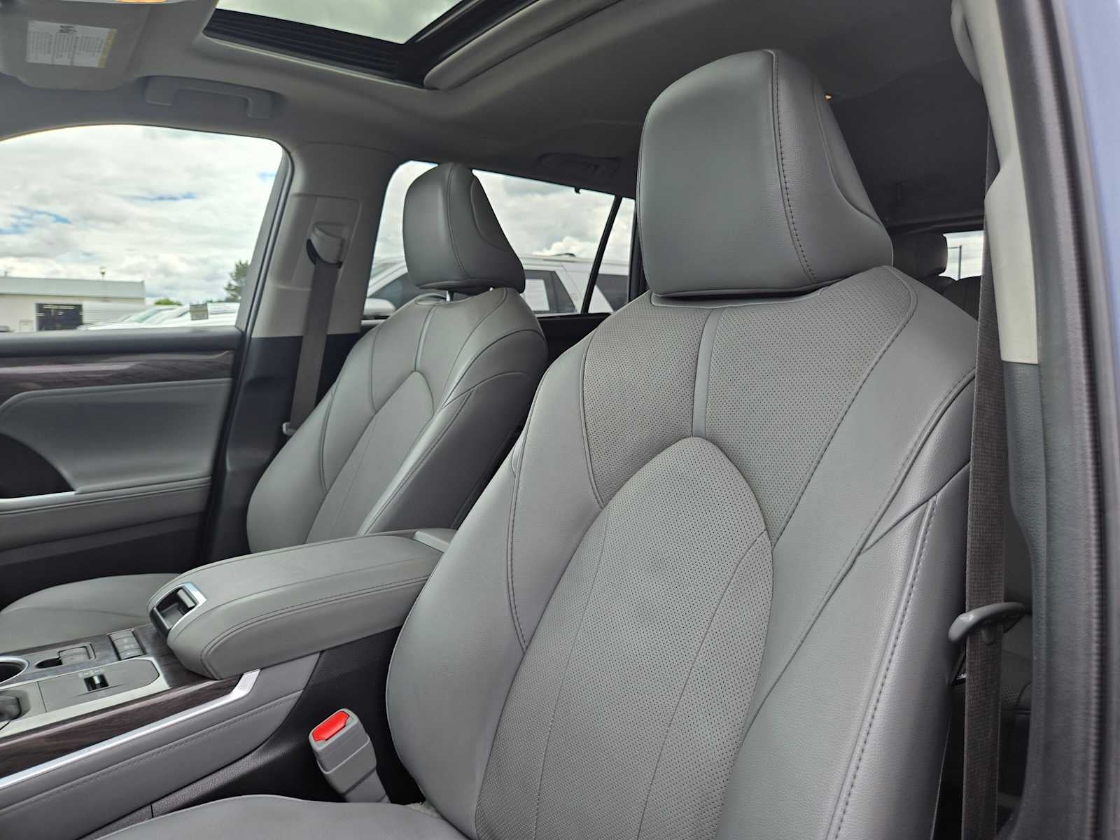 2021 Toyota Highlander Hybrid Limited