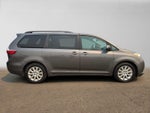 2016 Toyota Sienna XLE