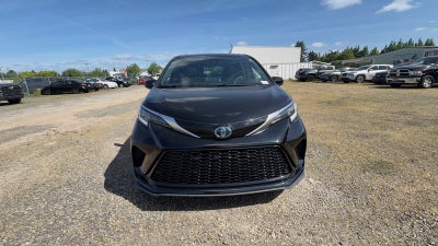 2022 Toyota Sienna XSE