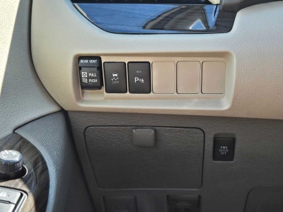 2020 Toyota Sienna XLE