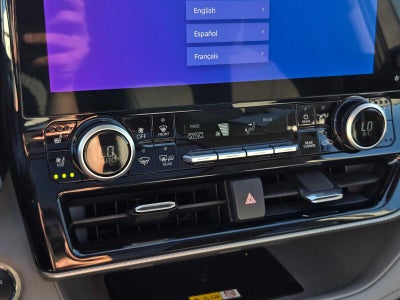 2023 Toyota Highlander Hybrid Platinum