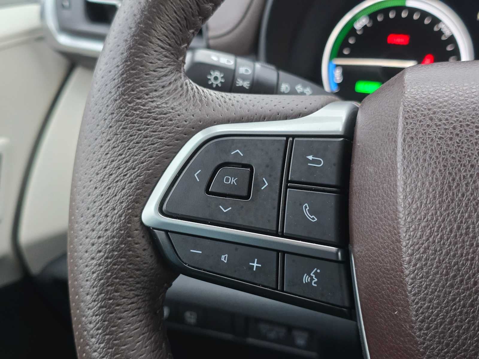 2023 Toyota Sienna Platinum