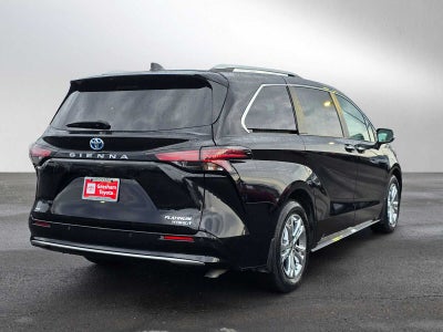 2023 Toyota Sienna Platinum