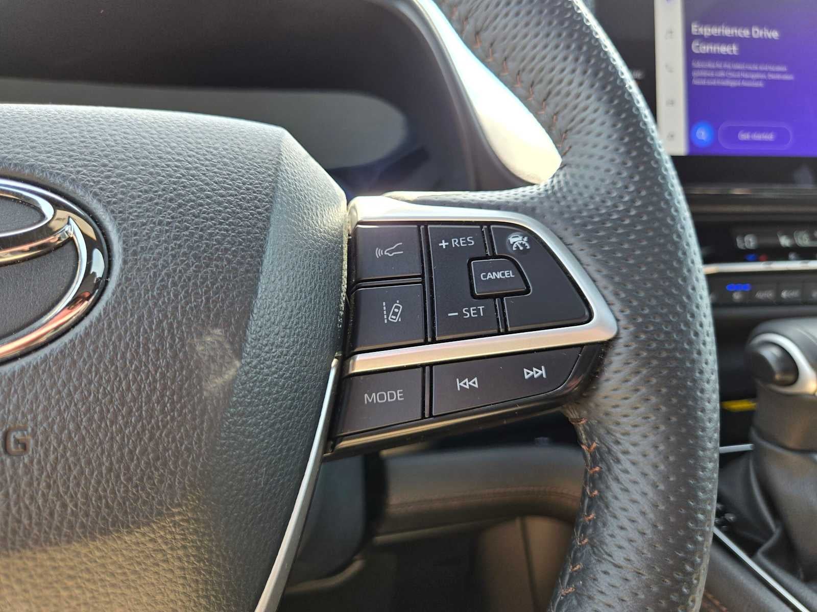 2025 Toyota Sienna Platinum