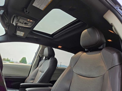 2023 Toyota Sienna Platinum