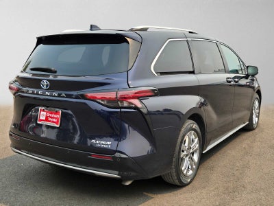 2023 Toyota Sienna Platinum
