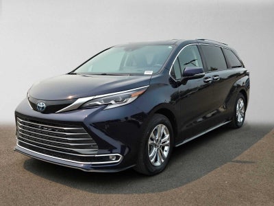 2023 Toyota Sienna Platinum