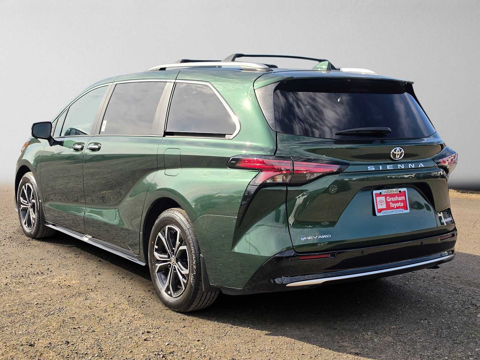 2026 Toyota Sienna Platinum