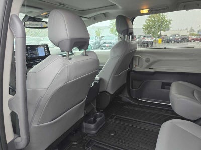 2024 Toyota Sienna XLE