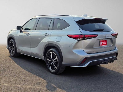 2022 Toyota Highlander XSE