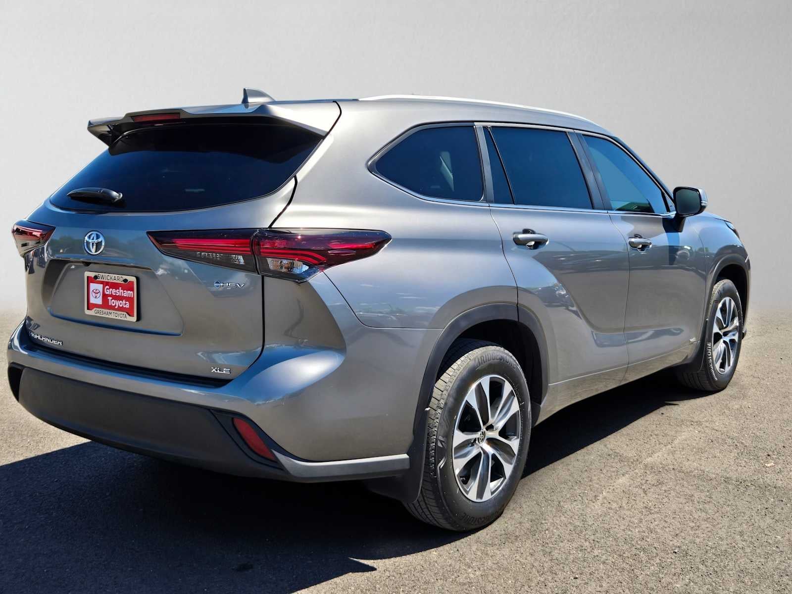 2026 Toyota Highlander Hybrid XLE