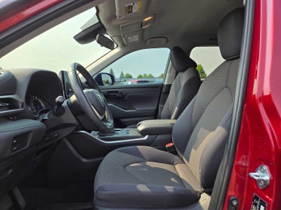 2024 Toyota Highlander Hybrid LE Nightshade