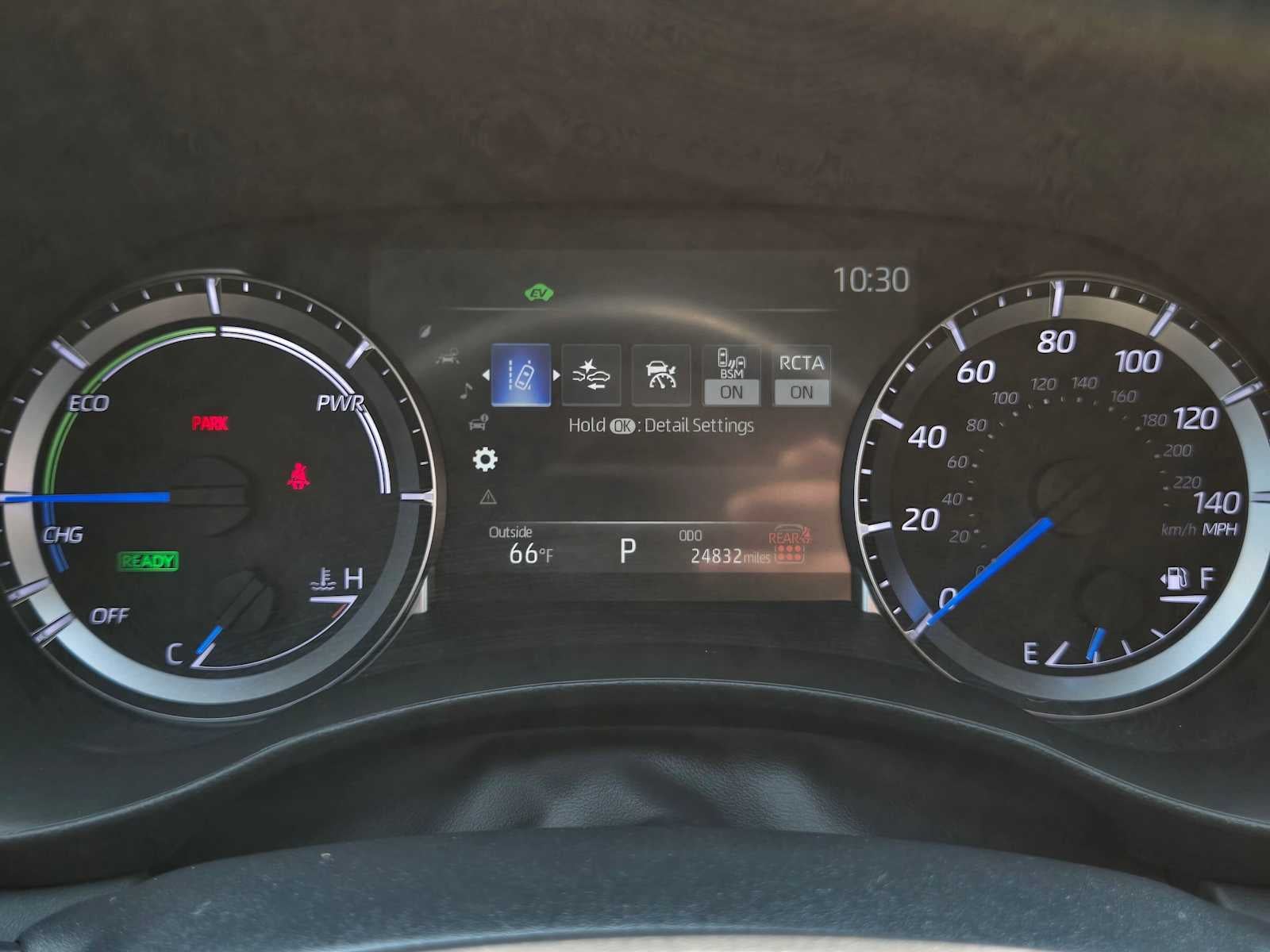 2024 Toyota Highlander Hybrid LE Nightshade