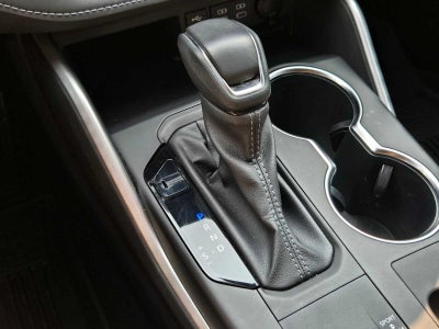 2024 Toyota Highlander Hybrid LE Nightshade