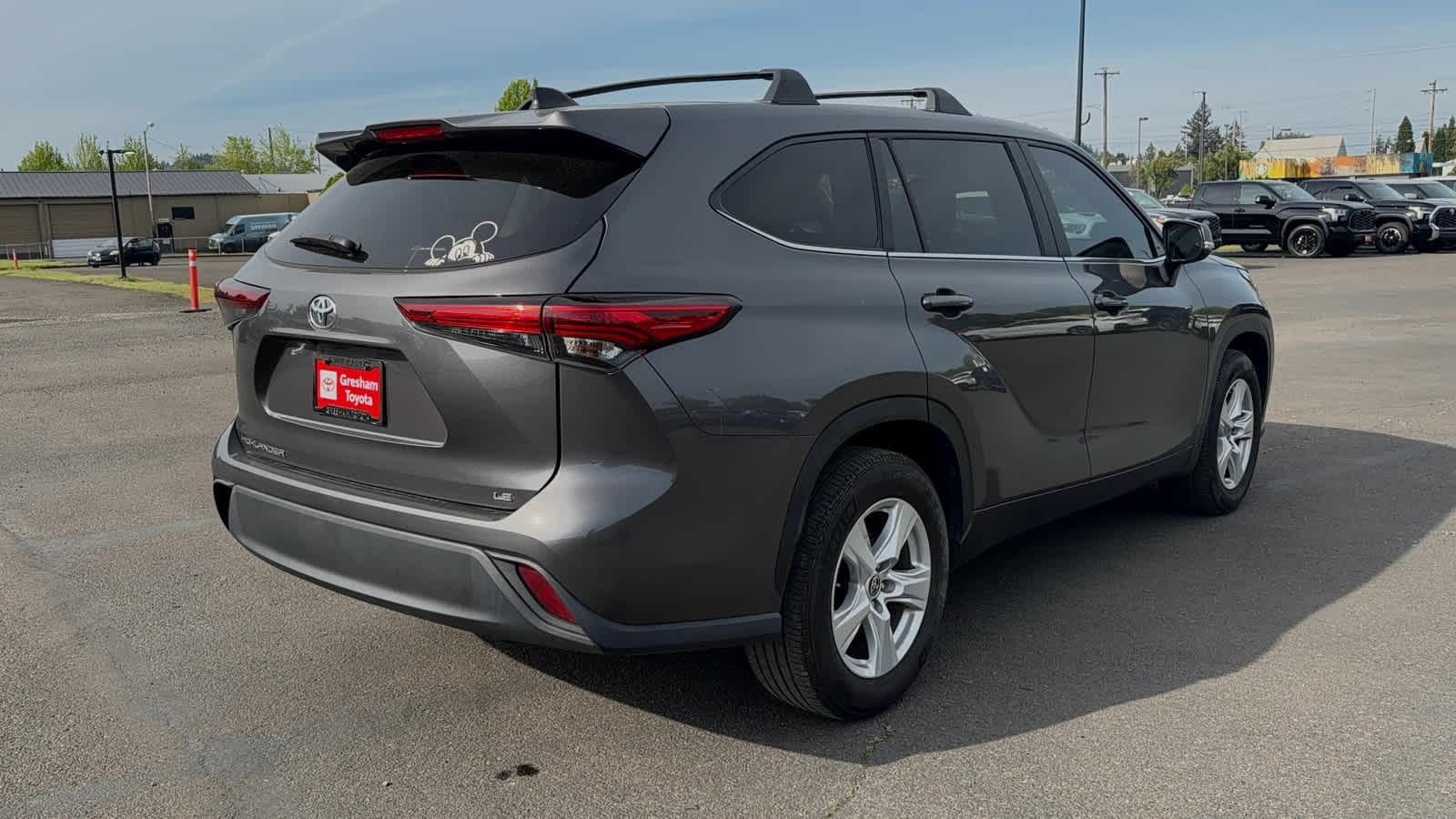 2023 Toyota Highlander LE