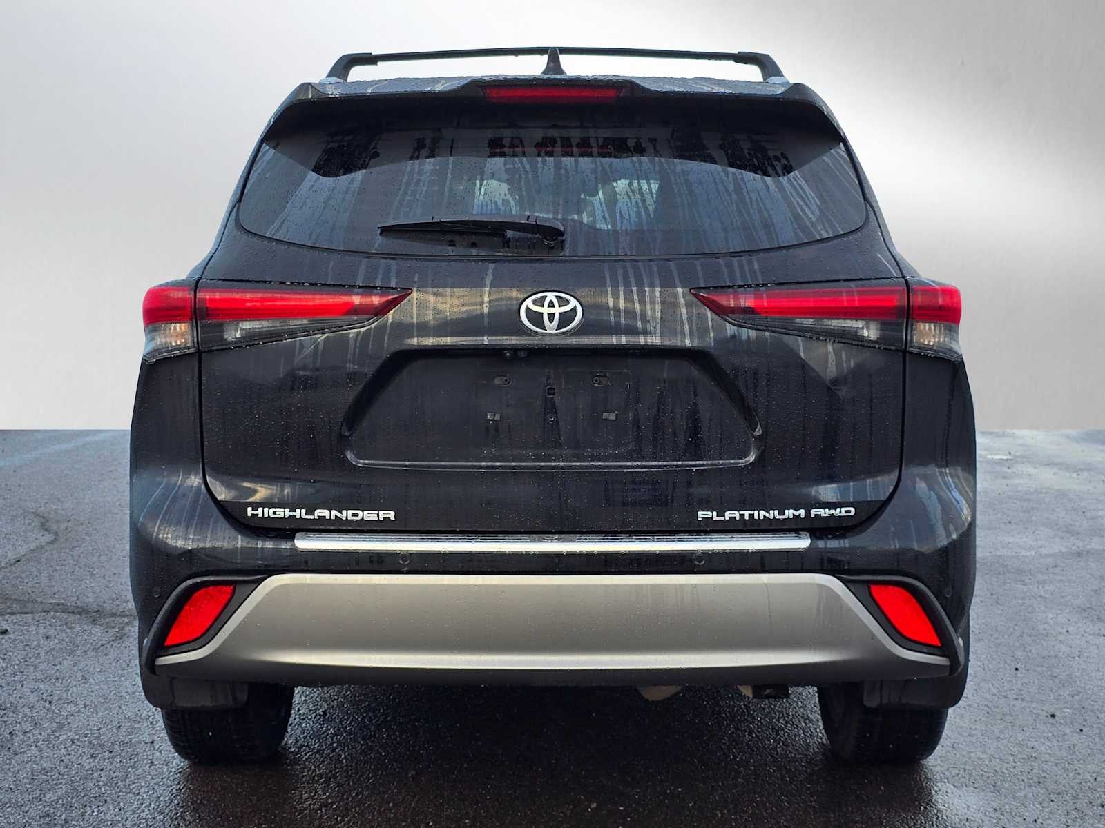 2024 Toyota Highlander Platinum