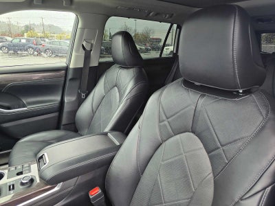 2024 Toyota Highlander Platinum
