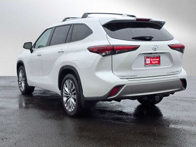 2024 Toyota Highlander Platinum
