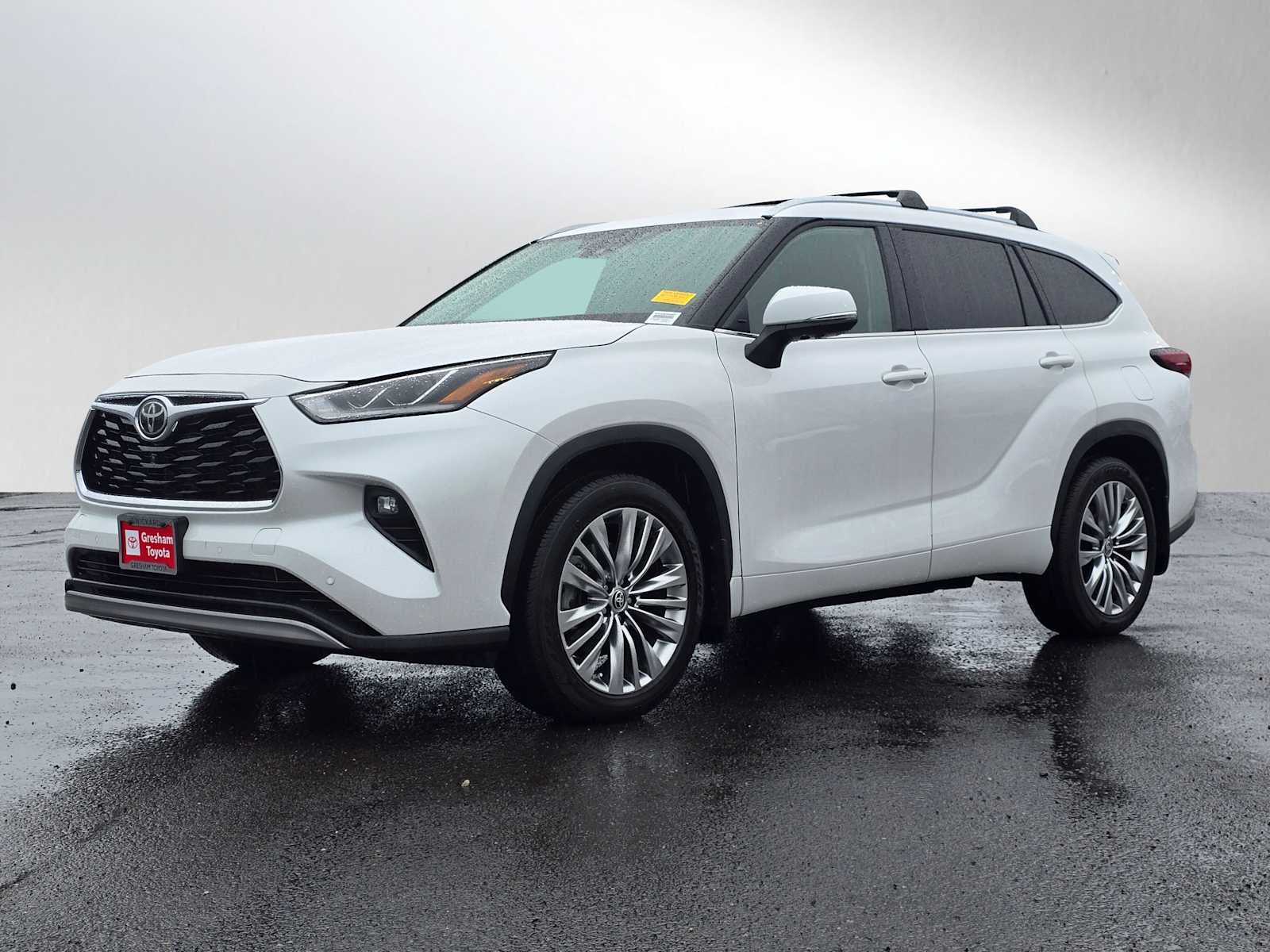 2024 Toyota Highlander Platinum