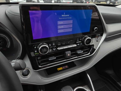 2025 Toyota Highlander Platinum