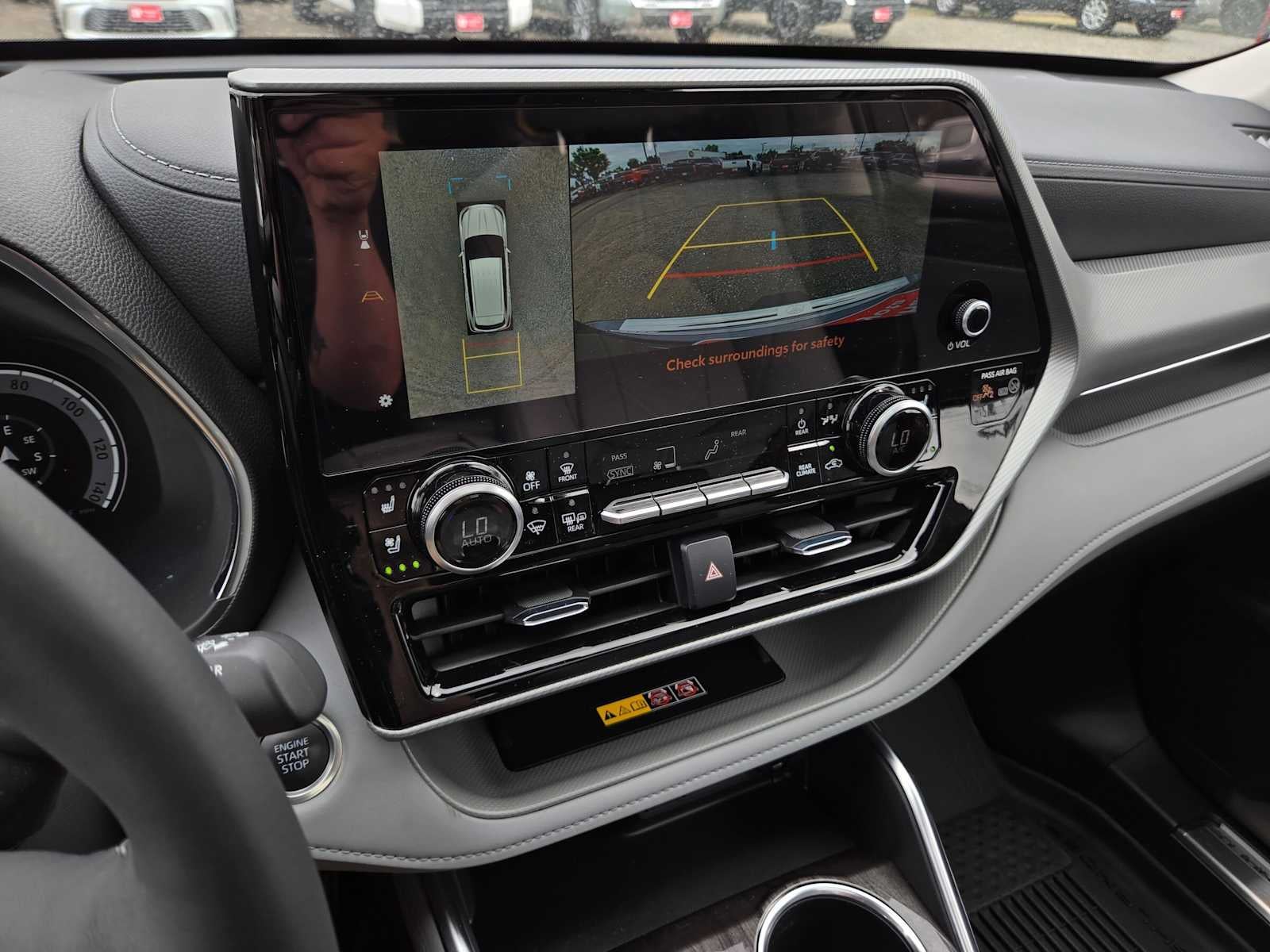 2025 Toyota Highlander Platinum