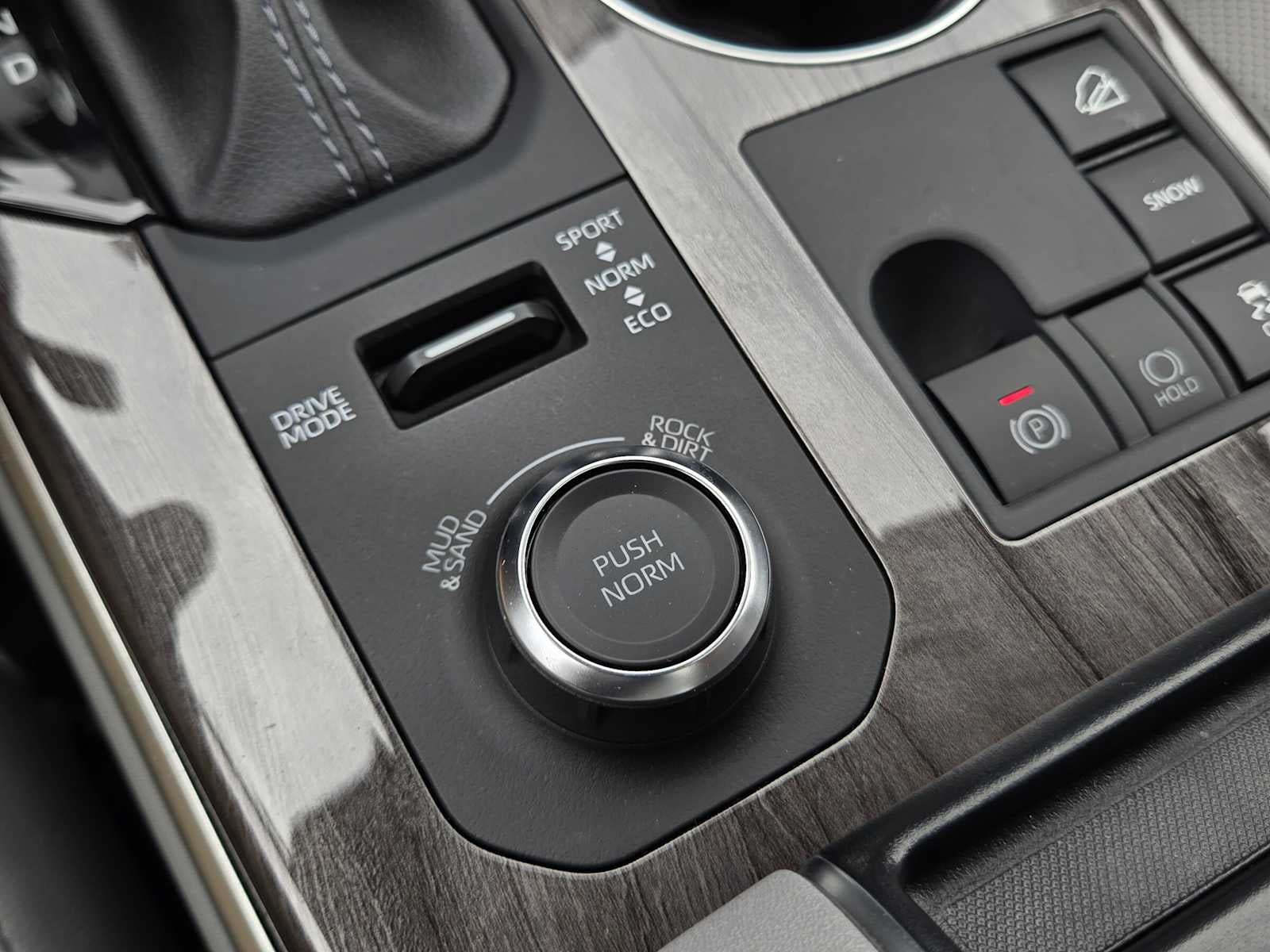 2025 Toyota Highlander Platinum