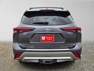 2025 Toyota Highlander Platinum