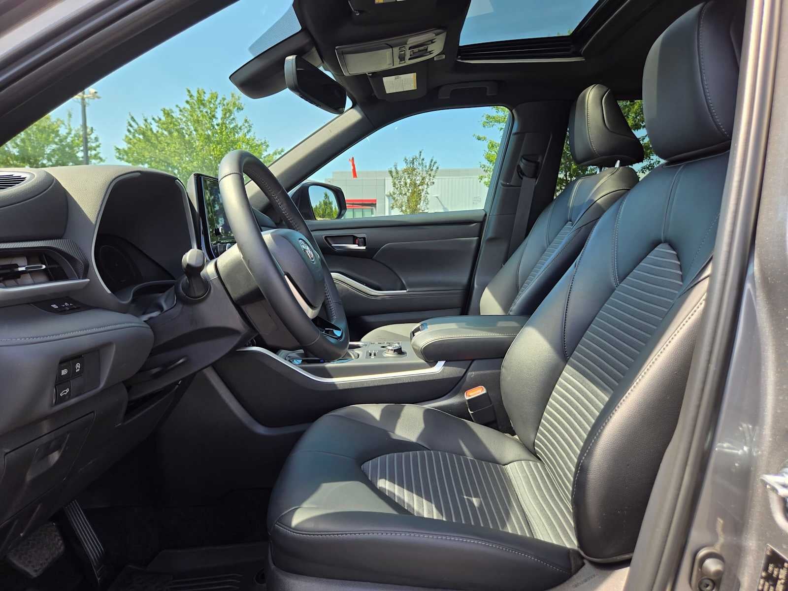 2026 Toyota Highlander XSE
