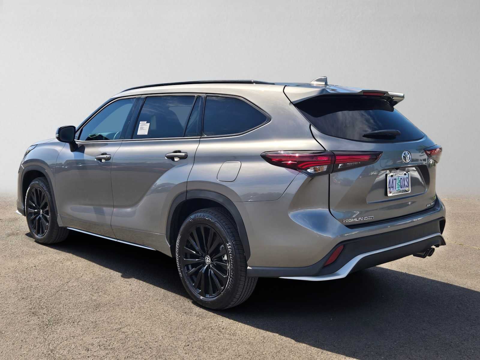 2026 Toyota Highlander XSE