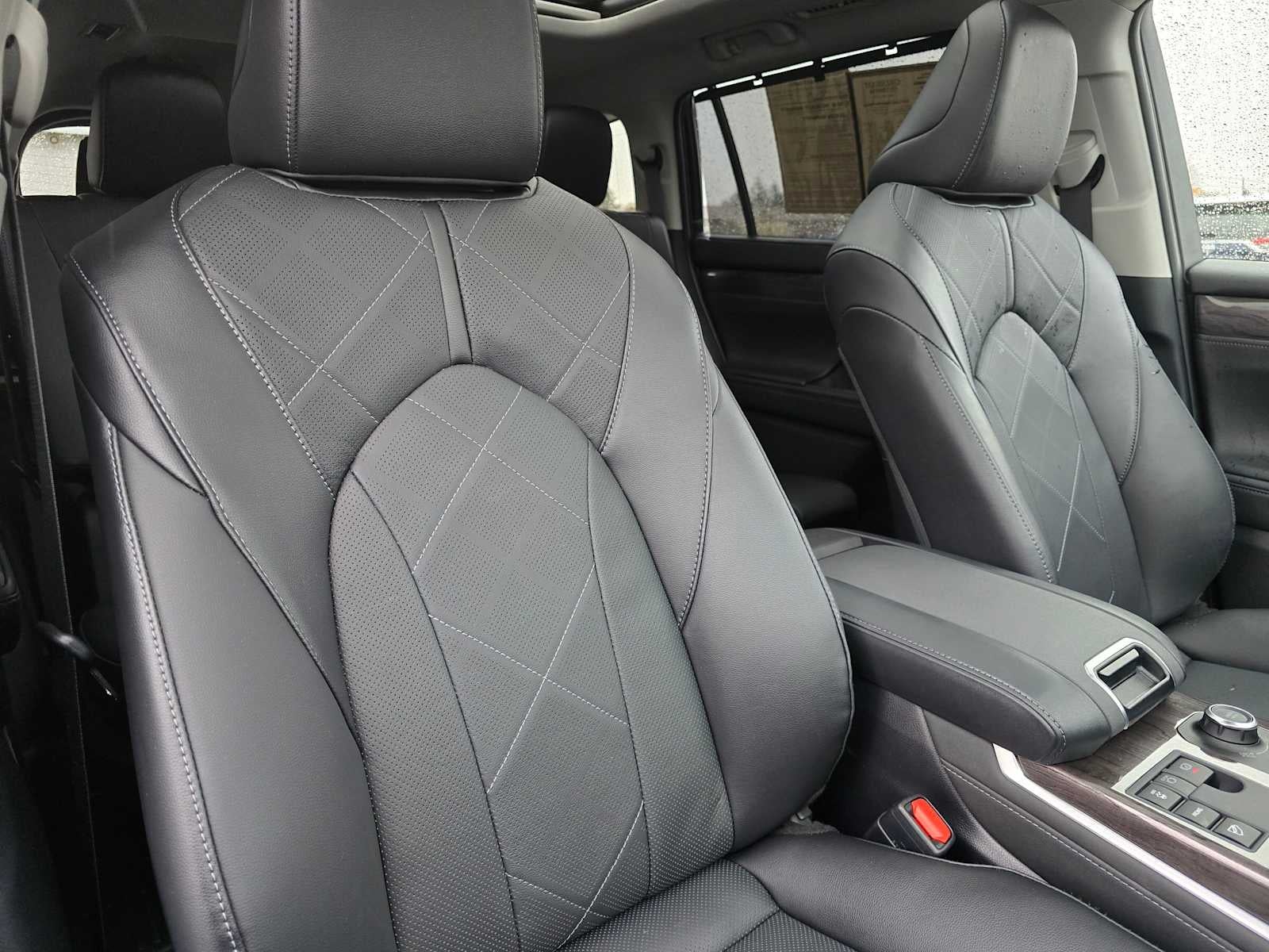 2025 Toyota Highlander Platinum