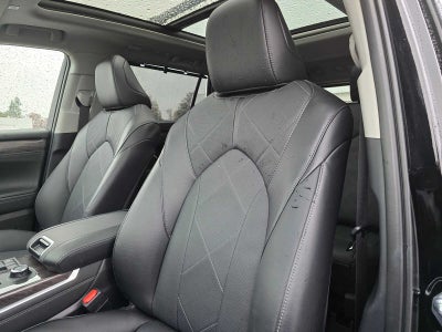 2025 Toyota Highlander Platinum
