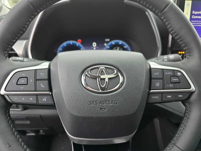 2025 Toyota Highlander Platinum