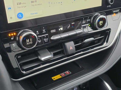 2025 Toyota Highlander Platinum