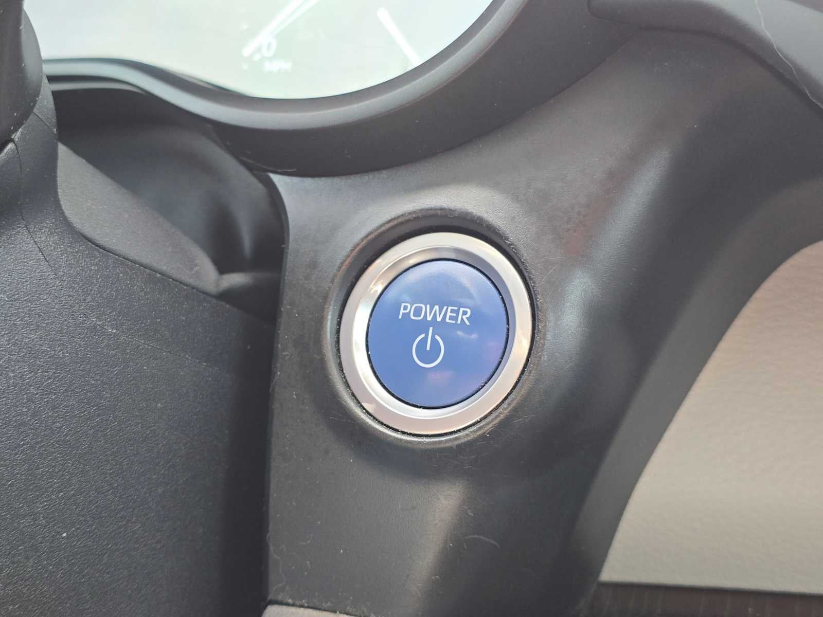2021 Toyota Sienna LE