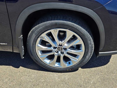2024 Toyota Highlander Hybrid Limited