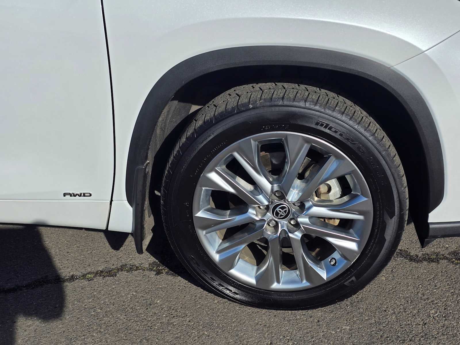 2022 Toyota Highlander Hybrid Limited