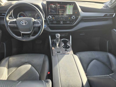 2022 Toyota Highlander Hybrid Limited