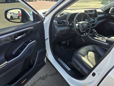 2022 Toyota Highlander Hybrid Limited