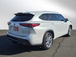 2022 Toyota Highlander Hybrid Limited