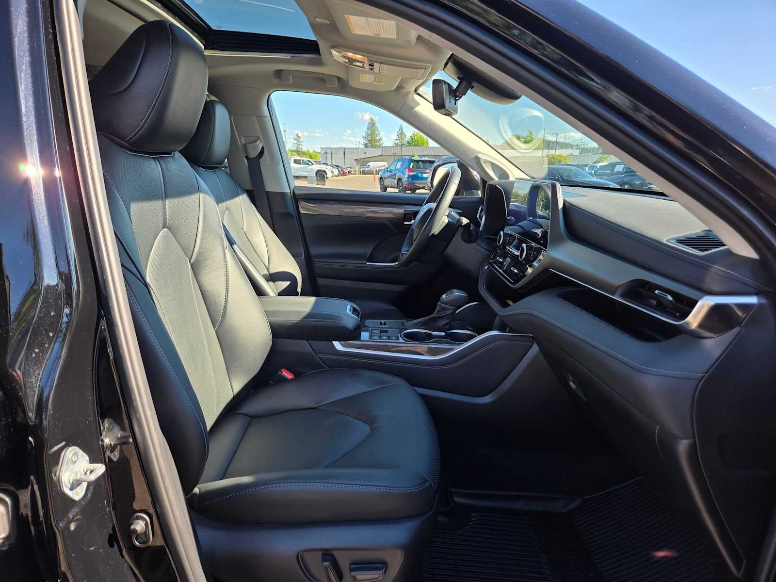 2023 Toyota Highlander Hybrid Limited
